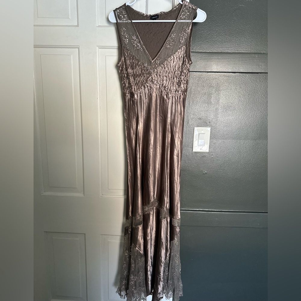 Komarov Metallic Crinkle Sequin Sleeveless Maxi Dress Evening Gown Formal Travel